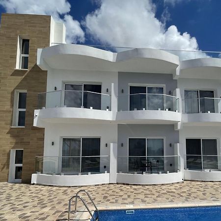 Arf Apartments - With Jacuzzi At The Complex Emba 외부 사진