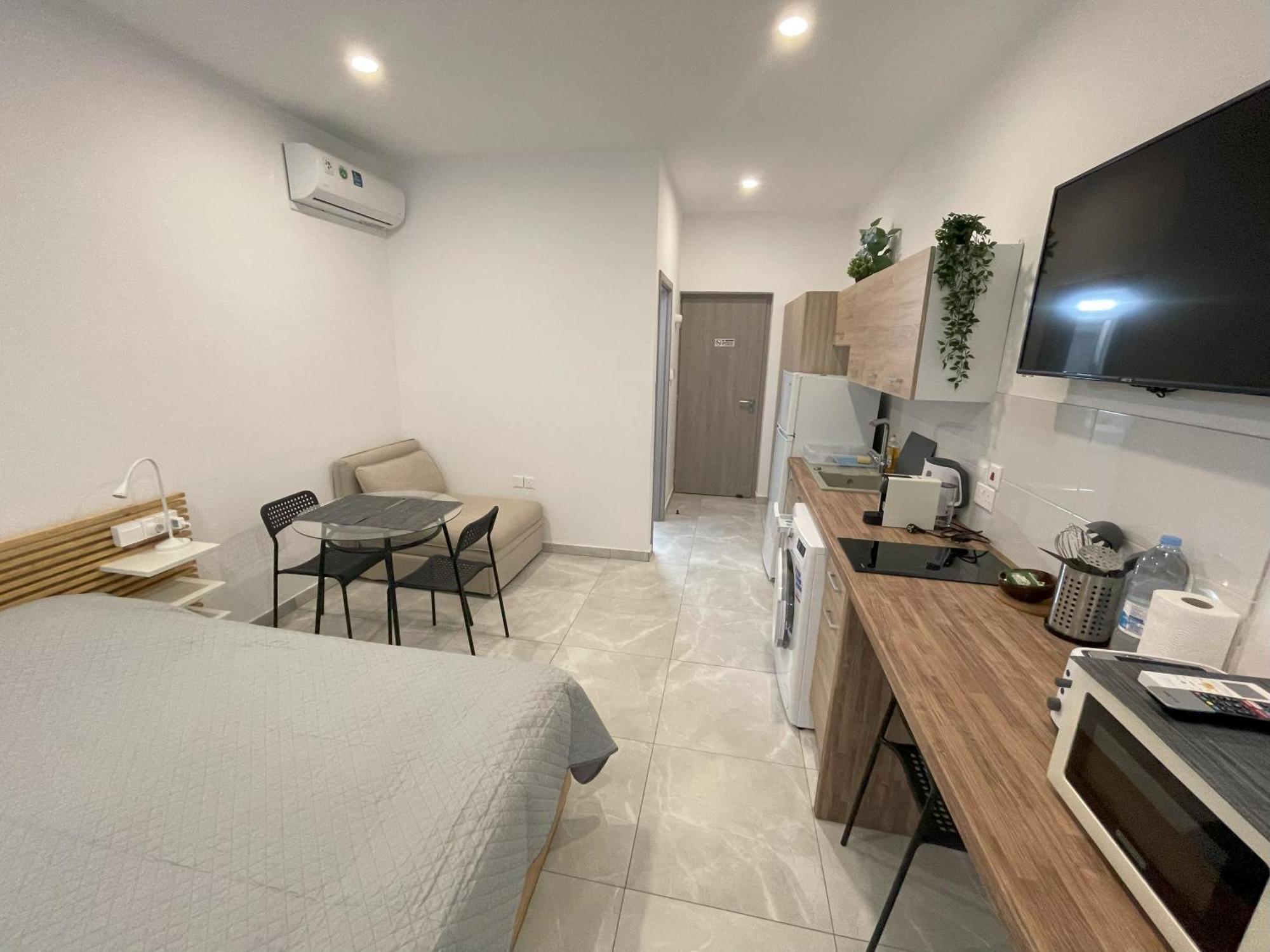 Arf Apartments - With Jacuzzi At The Complex Emba 외부 사진