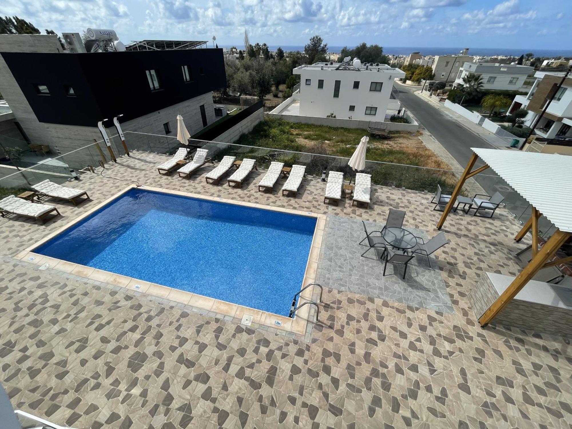 Arf Apartments - With Jacuzzi At The Complex Emba 외부 사진