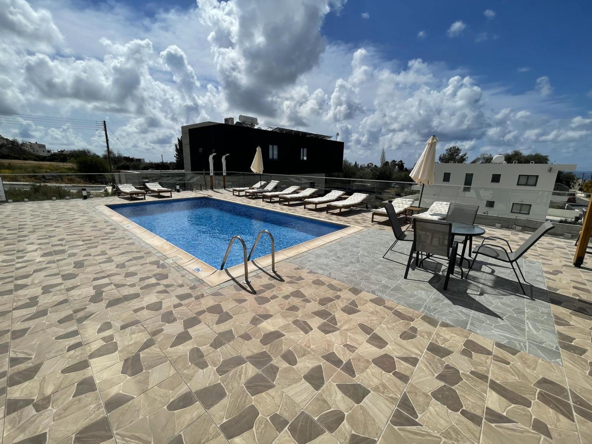 Arf Apartments - With Jacuzzi At The Complex Emba 외부 사진