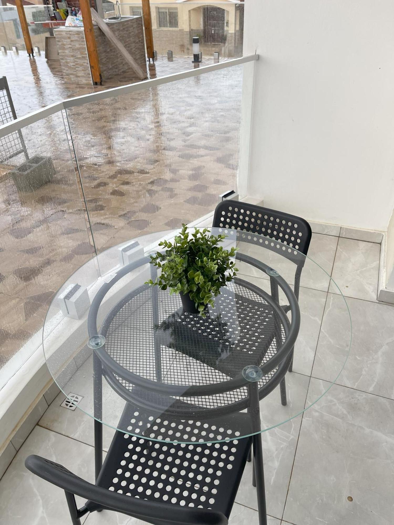 Arf Apartments - With Jacuzzi At The Complex Emba 외부 사진